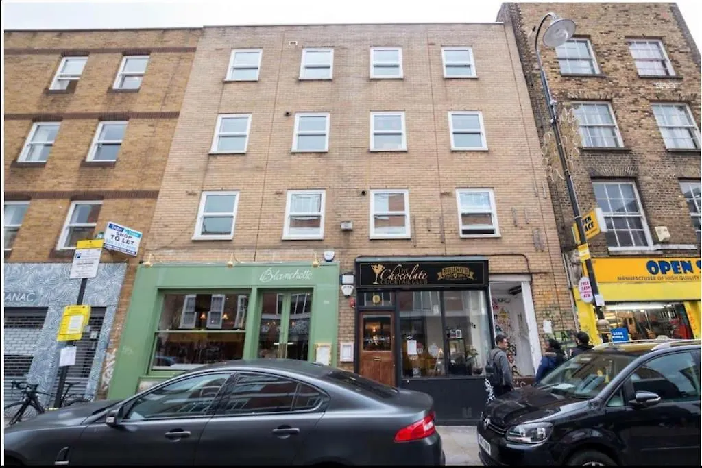 Holiday Studio Flat In Bricklane Market London United Kingdom